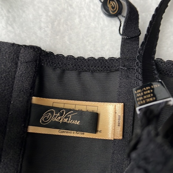 Dita Von Teese Muse Bustiere - Picture 11 of 16